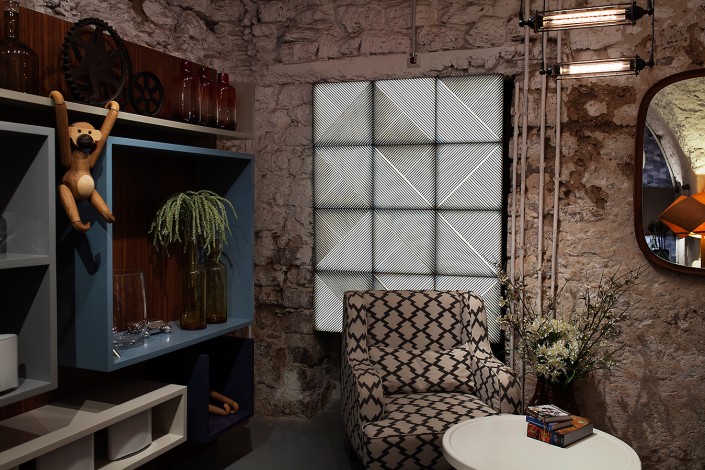 Brown Deco, Elemento, TLV